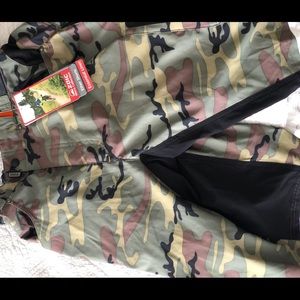 Zoic Mountain biking Shorts size M